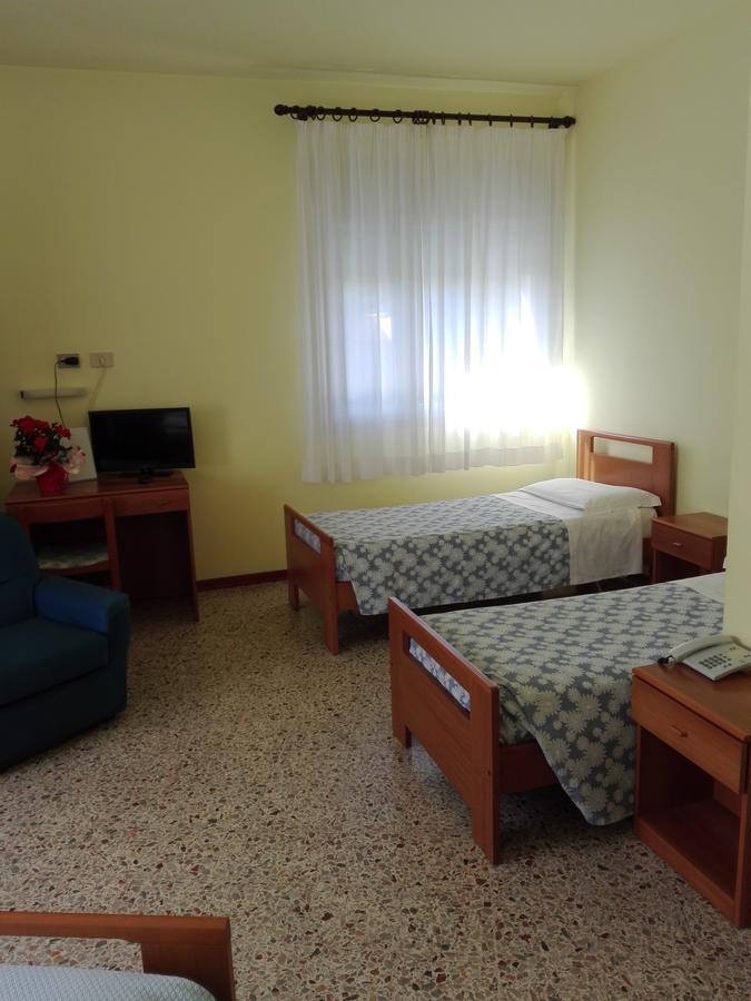 Hotel Senio Riolo Terme Bagian luar foto